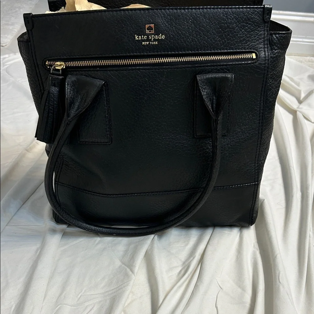 Kate Spade Black Textured Leather Tote Minimalist Fashion